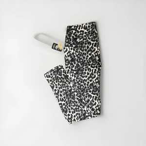 DG2 by Diane Gilman Women's Slim and Sleek Printed Legging Black - Sz Medium - Picture 1 of 5