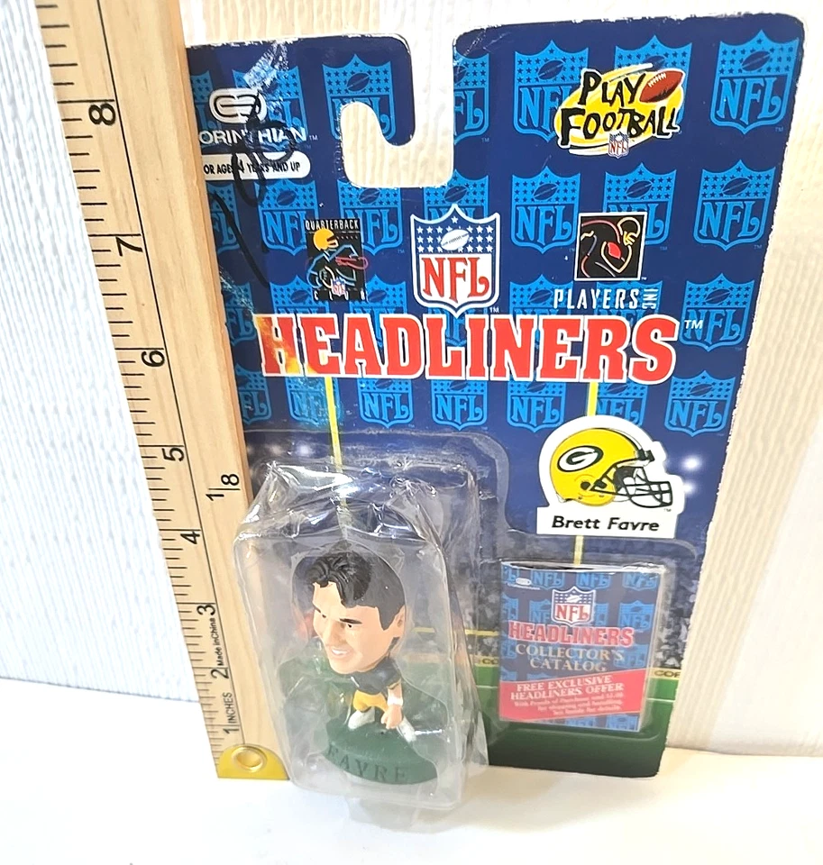 1996 Brett Favre Corinthian Headliners Figure Green Bay Packers