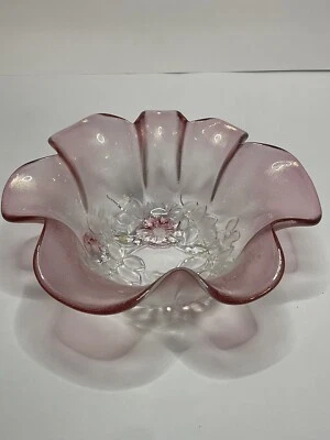 Cuenco Rosella Cristal Mikasa Walther Rosa Hecho en Alemania Occidental 7.5" L, 7.75" W, 2.75" H Foto 1 de 4