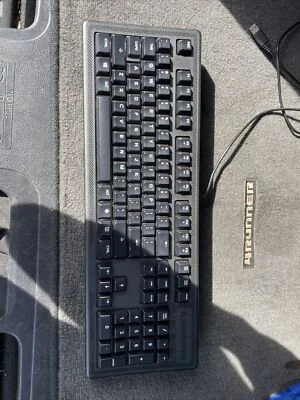 Steel Series Apex 100 Keyboard - Blue LED Flash - Image 1 of 4