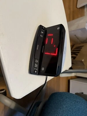 Sharp SPC1225 Night Light Alarm Clock with Jumbo Red LED Display - Tested - Image 1 of 3