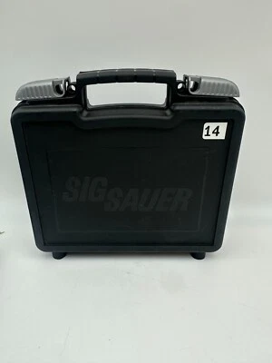 Caja rígida de fábrica Sig Sauer OEM Foto 1 de 3