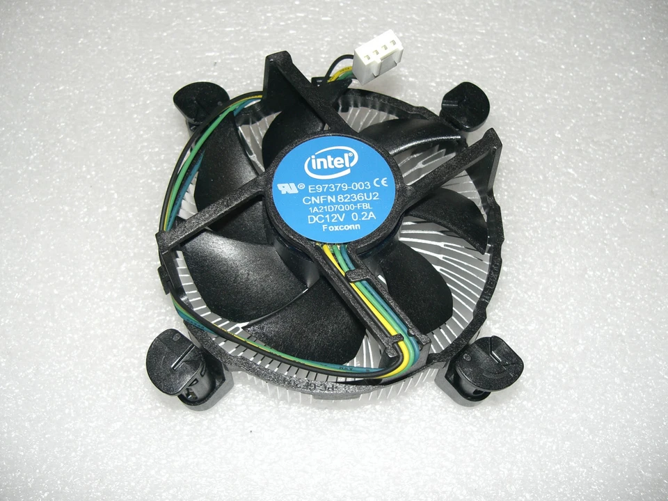 Intel Boxed Kühler Sockel H, LGA1155/1151/1150/1156 Core i3, i5, i7, Xeon - Bild 1 von 4