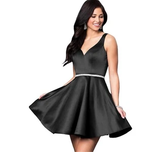 Short Homecoming Formal Party Black Sleeveless Crystal Embellished Dress Sz 3 - Picture 1 of 16