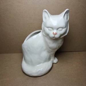 Brush McCoy Ceramic Planter Cat Cute Heavy Durable 8" Tall - Picture 1 of 12