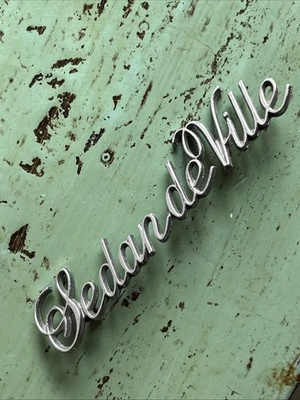 1985-1993 Cadillac седан deVille задняя сторона эмблема значок логотип оригинальная эмблема - Изображение 1 из 4