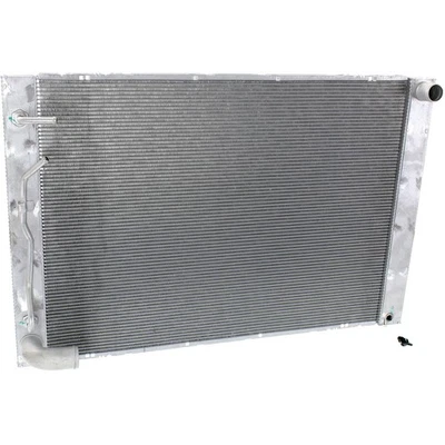 Radiador para Toyota Sienna 2004-2005 con enfriador de transmisión 160410A391 Foto 1 de 4