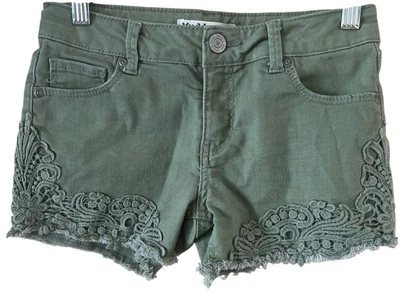 Pantalones Cortos de Jean MUDD Cortos Elastizados Denim Cintura Ajustable Talla 12 Verde 26x2.5 Foto 1 de 4