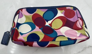 COACH MULTICOLOR SCARF PRINT SATIN BLUE PATENT TRIM TRAVEL COSMETIC CASE BAG - Picture 1 of 7