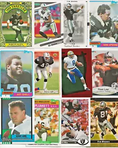 (100) Diverse carte FB Las Vegas Raiders 1975 - 2021 Oakland Marcus Allen Shell - Foto 1 di 6
