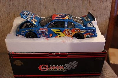 1999 年限量 Team Caliber Terry Labonte #5 Rice Krispies Treats 1/24 银行 — 第 1/4 张图片