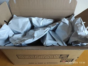 65 Secret Packs, Mystery Packs, Karton vom Großhändler – über 10kg - Bild 1 von 3