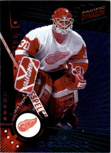 1997-98 Pacific Dynagon Emerald Green #43 Chris Osgood - NM-MT - Picture 1 of 2