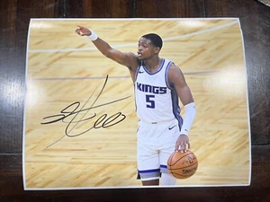 De'Aaron Fox Signed Sacramento Kings 11x14 Photo Kentucky Wildcats UK NBA Proof - Picture 1 of 3