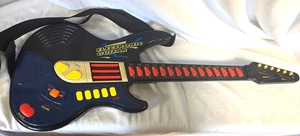 Vintage 90er Radio Shack E-Gitarre mit Gurt getestet und funktioniert - Bild 1 von 9