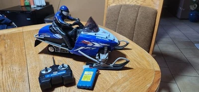 2002 Interactive Toy RC Polaris XC Liberty 700 VES Snowmobile & controller - Image 1 of 4