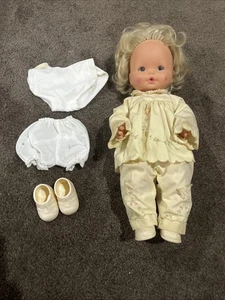 1969 Mattel Tender Love Baby Puppe, trinkt nass funktioniert noch und spricht plus Extras - Bild 1 von 8