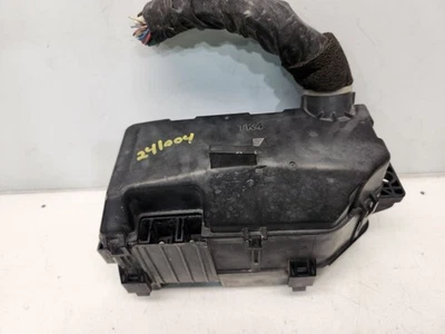 2012-14 Acura TL (3.7L / AWD) Engine Fuse Box  - Image 1 of 4