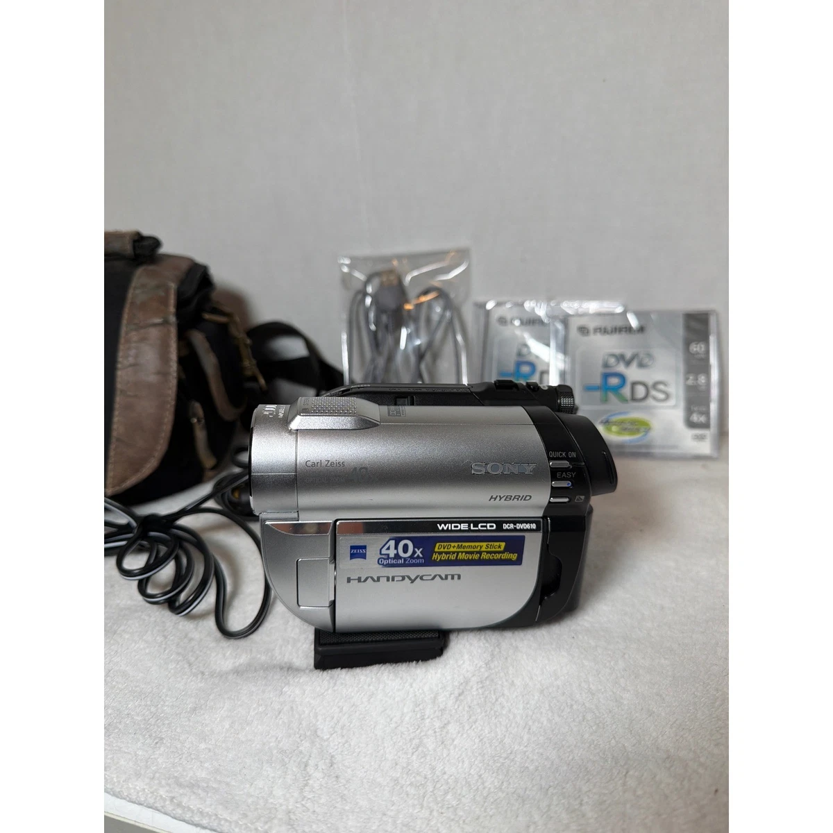 SONY Handycam Carl Zeiss 40倍ズーム Sony DCR-DVD110 DVD Handycam