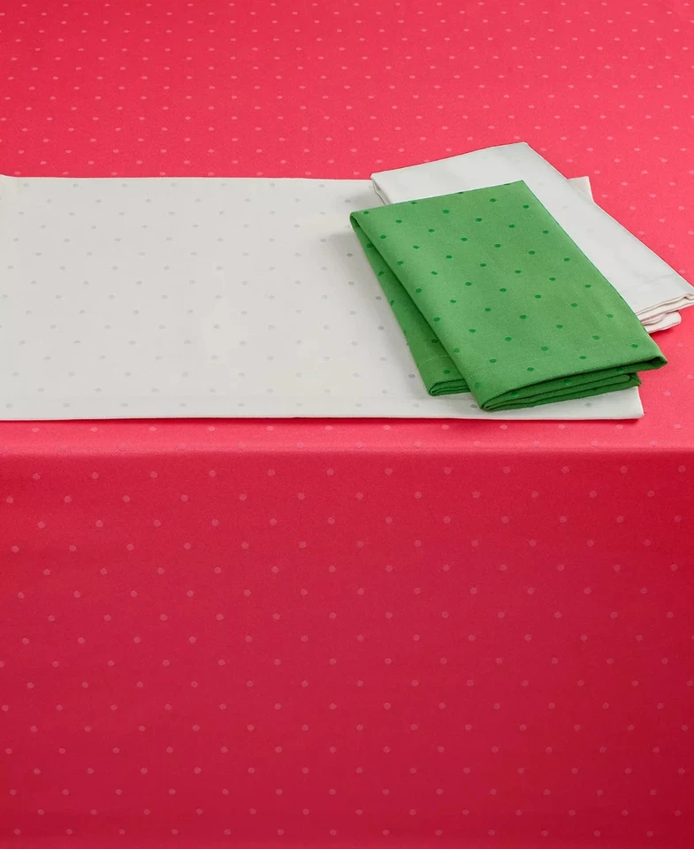 kate spade new york Larabee Dot Pink Placemat   NEW!!!! - Image 1 of 1