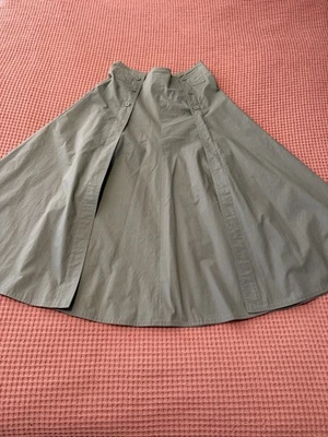 Falda Verde Mondi De Colección - 38 Alemania - 29 en Cintura - Grunge Hippy Artística Ecléctica Foto 1 de 4