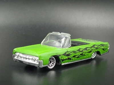 1964 64 LINCOLN Continental Convertible 1:64 Scala da Collezione Modellino Auto - Immagine 1 di 4