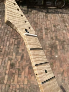 AAAA 22frets Gloss reverse headstock Left hand Flame Maple Electric guitar Neck - Picture 1 of 12