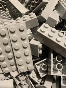 LEGO 2x6 hellbläulich grauer Stein 100 Stück 2456 BRANDNEU grau grey - Bild 1 von 3