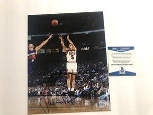 John Paxson Hot!! signed autographed Bulls Jordan 8x10 photo Beckett BAS coa - Bild 1 von 1