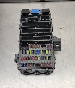 2007-2009 Honda CR-V Cabin Relay Fuse Box Assembly 38200-SWA-A02 38200-SWA-A01 - Foto 1 di 12