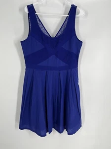 AMERICAN EAGLE OUTFITTERS fit and flare sleeveless dress sz 12 blue lined eyelet - Picture 1 of 11