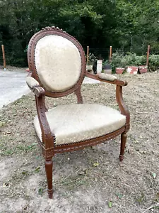 1 Fauteuil style Louis XVI en bon état CORRECT - Bild 1 von 16