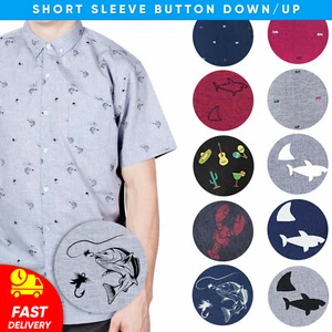 Camisa de manga corta estampada de tiburón con botones Jawsome Fish Beachy Keen Apparel - Imagen 1 de 29