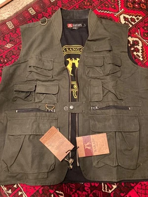 Chaleco Kakadu Traders Australia 4V14 Nuevo con Etiquetas Para Hombre LG- Algodón Encerado-Piel Aceitada-Gris Foto 1 de 4