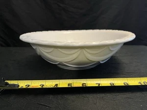 Vtg 1960s McCoy Pottery 12" Basin Bowl 756 White Speckled Scallop Design USA - Picture 1 of 6
