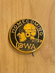 1926 Iowa Hawkeyes Football Homecoming Badge Pin Button - RARE! - Picture 1 of 5