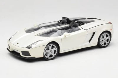 79156 Lamborghini Gallardo Concept S White Motormax 1:18 - Immagine 1 di 4
