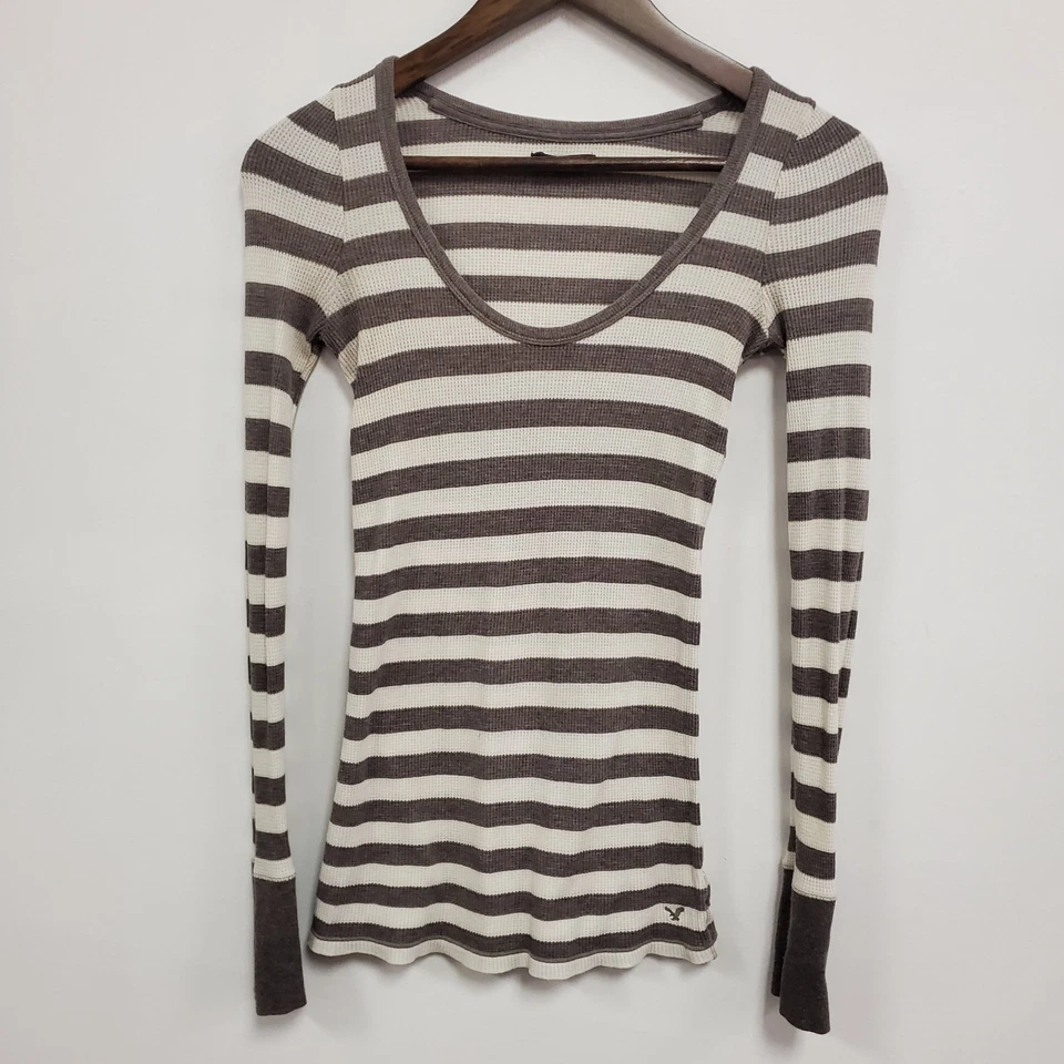 Top Térmico De Colección American Eagle Y2K Manga Larga Talla M Elena Bella Sesgado Ajustado Foto 1 de 4