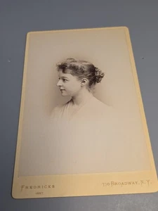 Vintage 1880s 6.5x4.25 Cabinet Card Photograph Lady FREDRICKS, NEW YORK - Picture 1 of 3