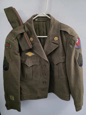Chaqueta de uniforme Ww2 13th Corp y marca de lavandería con nombre Foto 1 de 4