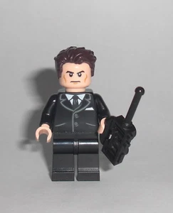 LEGO Jurassic World - Eli Mills - Minifig Figur Dino Dinosaurier Lockwood 75930 - Bild 1 von 2