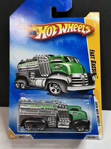 2009 Hot Wheels New Models Fast Gassin' #14 Green NIP - Picture 1 of 2
