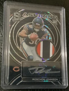 2023 Spectra Roschon Johnson (RC) Aspiring Rookie Patch Auto - Neon Black */10 - Picture 1 of 3