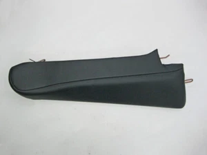 Mercedes-Benz A2119206630 9D88 Right black leatherette side insert for rear ... - Imagen 1 de 3