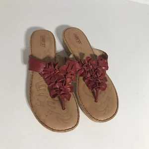 Born Sandals Red Flower Wedge Leather Size 9 Comfortable Music Print - Picture 1 of 11