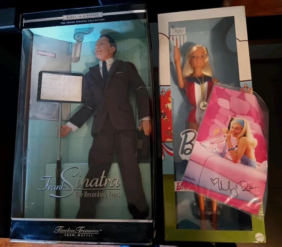 PAQUETE BARBIE and Save 1975 Medalla de Oro Barbie y Frank Sinatra Años de Grabación Foto 1 de 4