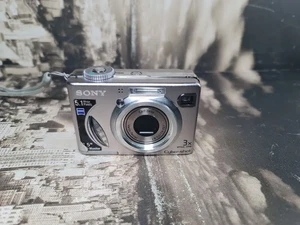 Sony Cyber-Shot 5.1 Mega Pixel 3x optischer Zoom Modell DSC W5 Fernteile - Bild 1 von 4