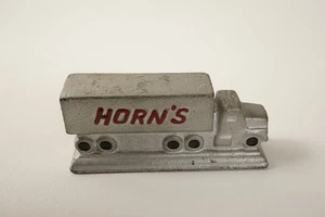 Horn's Trucking Cast Iron Big Rig Paperweight (R4A/JSF6) Conventional 18 Wheeler - Picture 1 of 7
