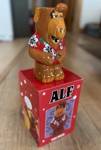 ALF Tiki Becher NECA 2023 Keramik 7" TV Show Sammlerstück Hawaii Trinkgeschirr mit Box - Bild 1 von 3