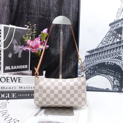 Bolso sin asas Louis Vuitton Pochette Accesorios Damier Azul Lona Recubierta T10169055 Foto 1 de 3